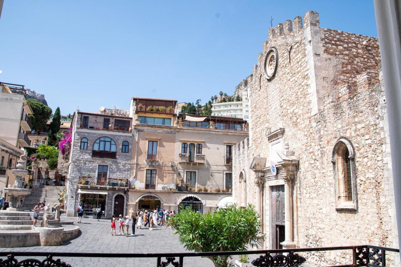 Castalia Apartments & Rooms Duomo Taormina Exterior photo