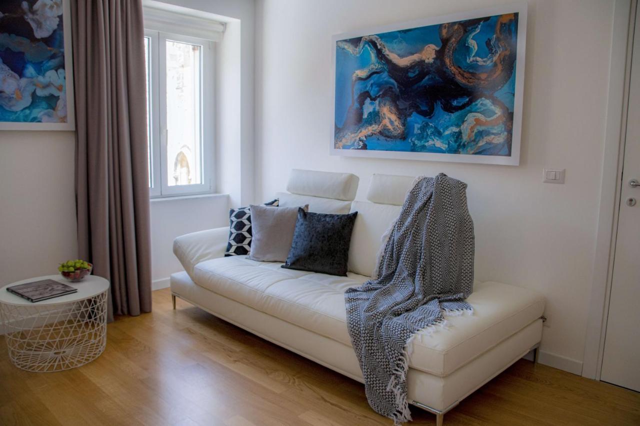 Castalia Apartments & Rooms Duomo Taormina Exterior photo