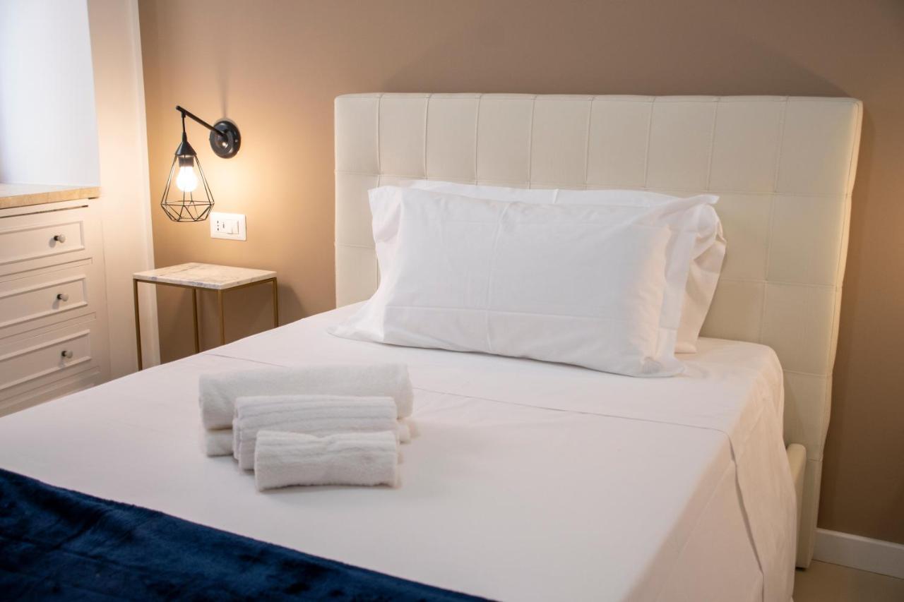 Castalia Apartments & Rooms Duomo Taormina Exterior photo