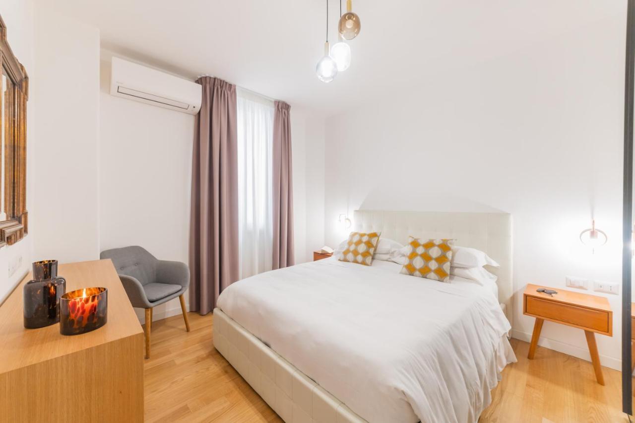 Castalia Apartments & Rooms Duomo Taormina Exterior photo