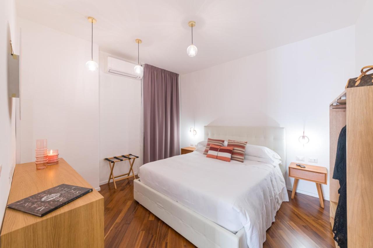 Castalia Apartments & Rooms Duomo Taormina Exterior photo