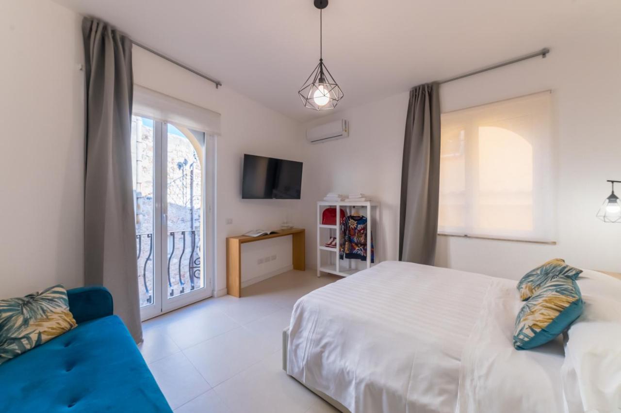Castalia Apartments & Rooms Duomo Taormina Exterior photo