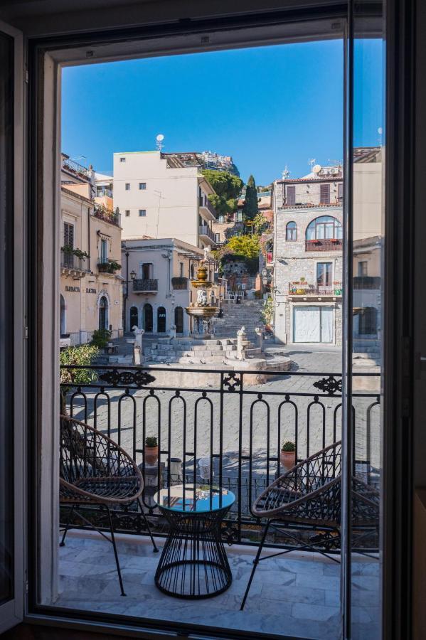 Castalia Apartments & Rooms Duomo Taormina Exterior photo